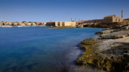 Nel Regno dei Florio Tra Mare, Cielo e Roccia