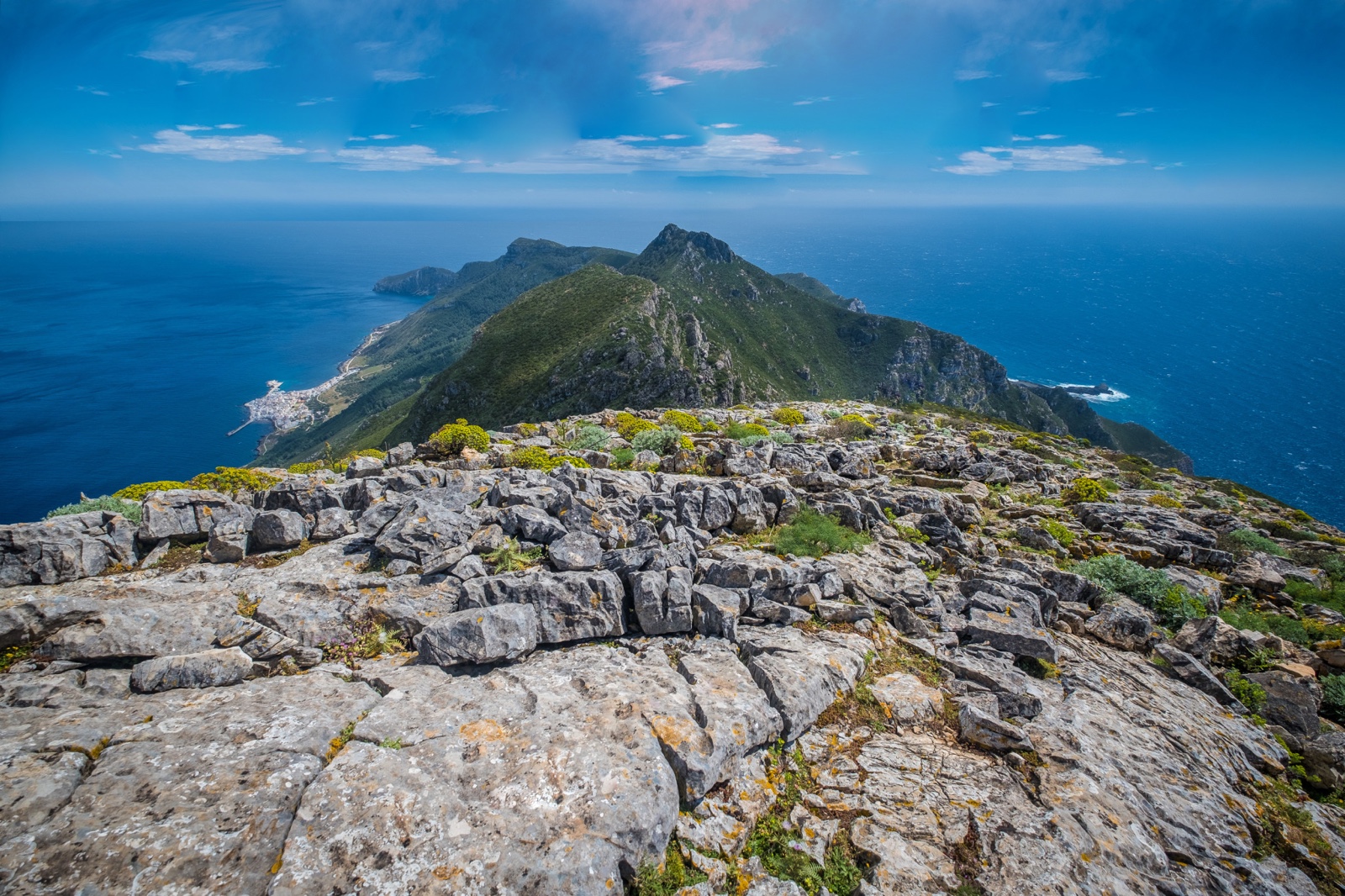 Sentiero 4: Case Romane - Monte Falcone