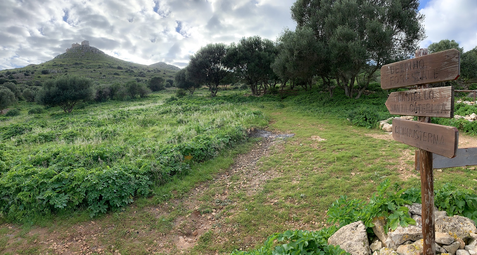 Path 3: Chiano Sterna - S. Caterina Castle