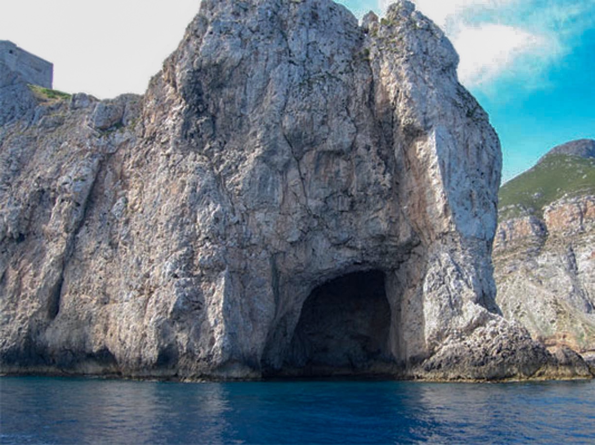 Grotta del Tuono
