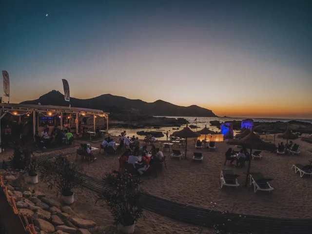 Sea Club Beach Bar