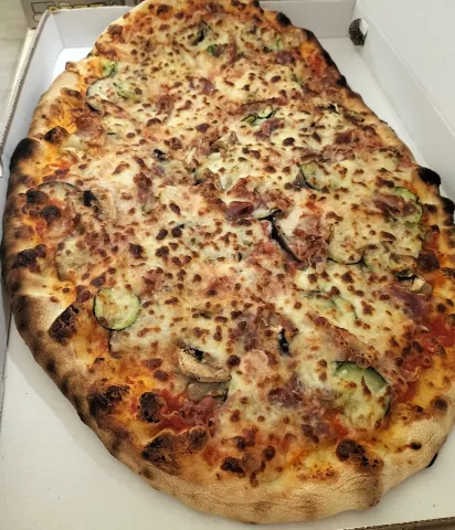 Pizza Pazza