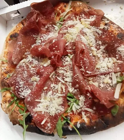 Pizza Pazza