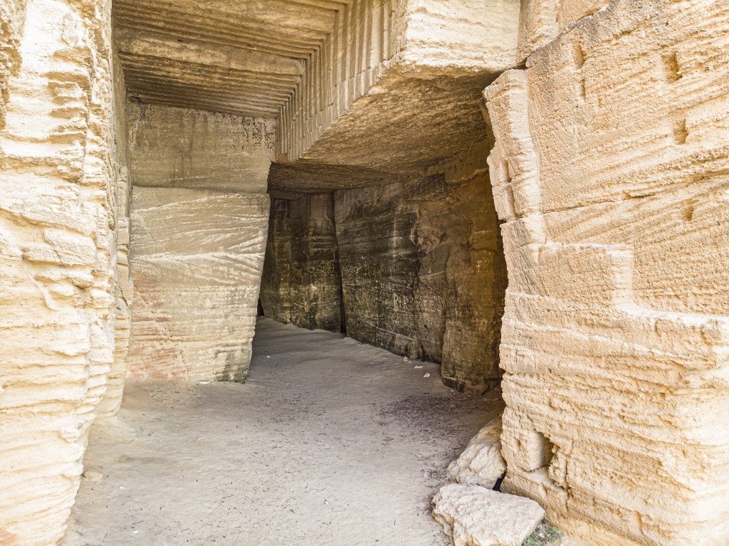 Le Cave