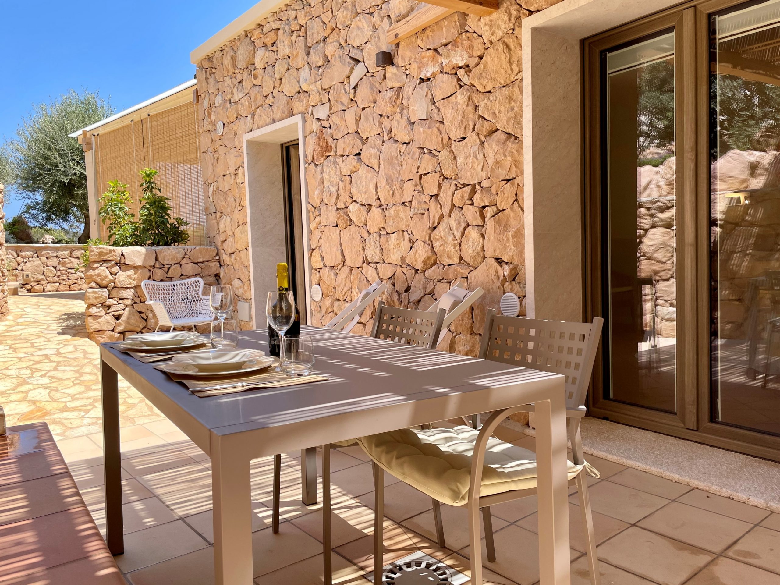 Dolcevita Egadi Eco Resort by KlabHouse