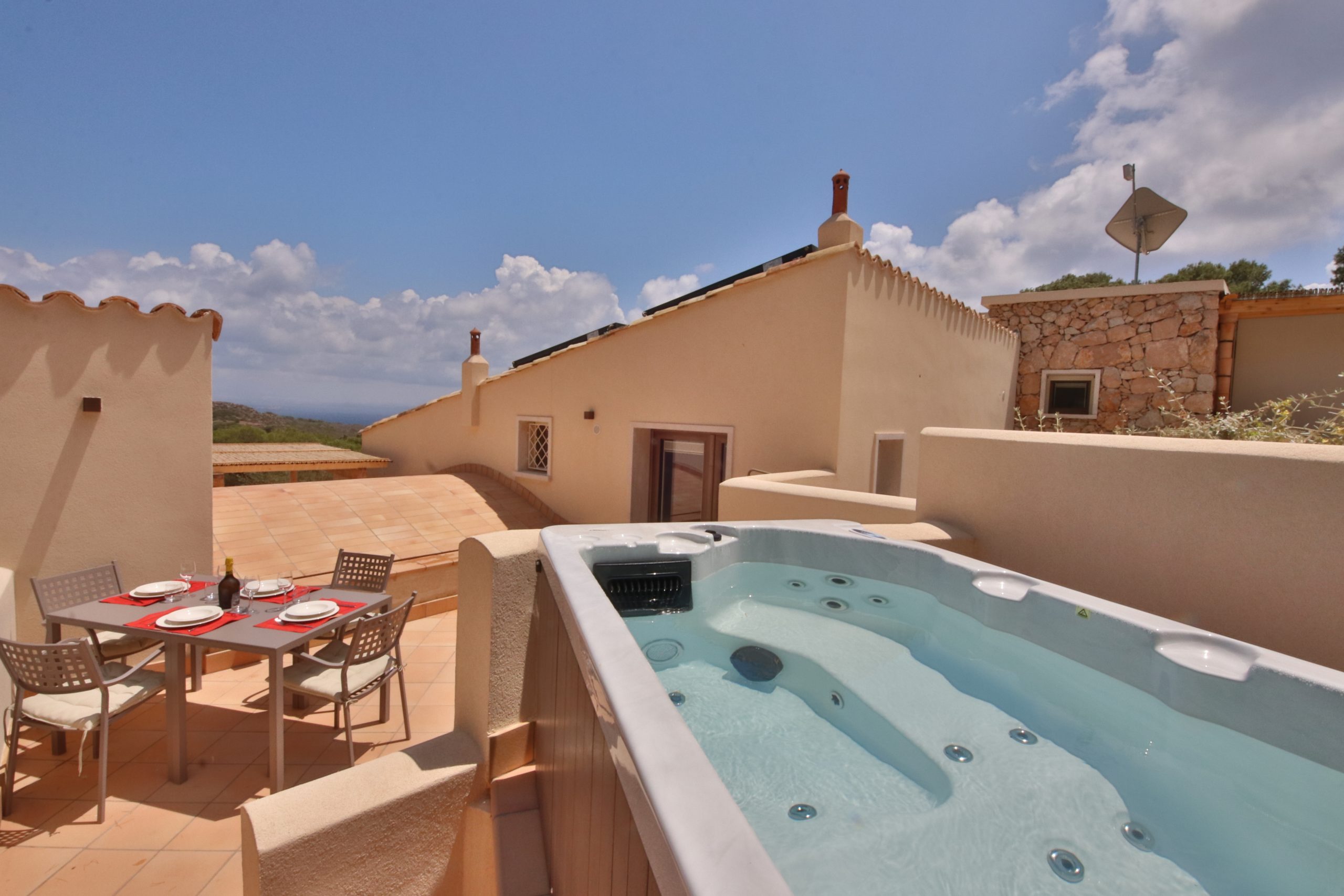 Dolcevita Egadi Eco Resort by KlabHouse