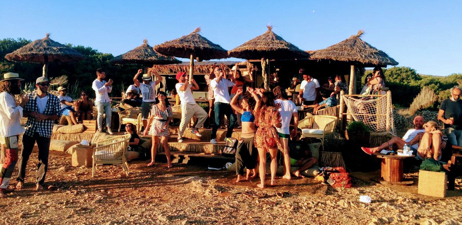 PuraVida Beach Club Sunsetbar