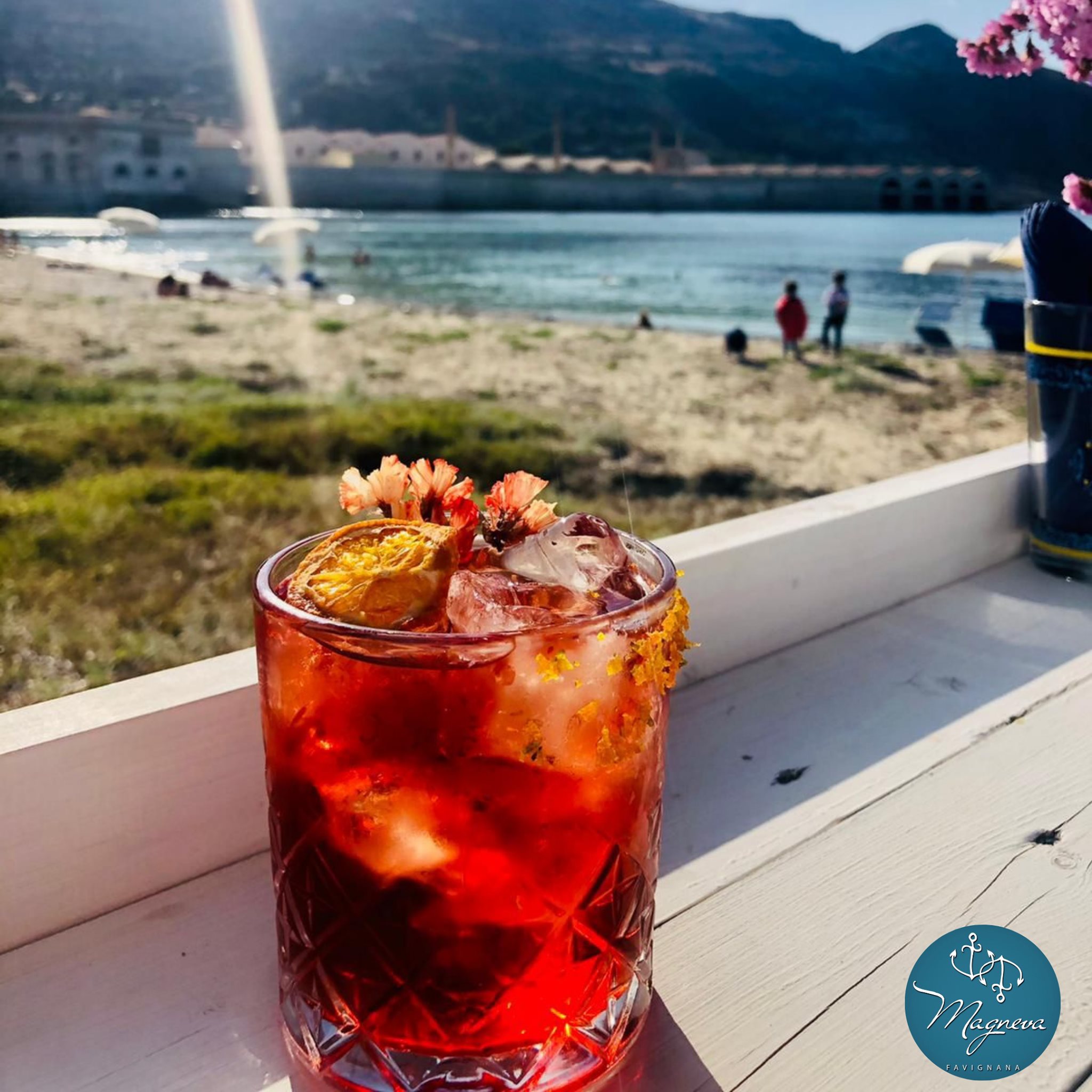 Magneva Beach Bar