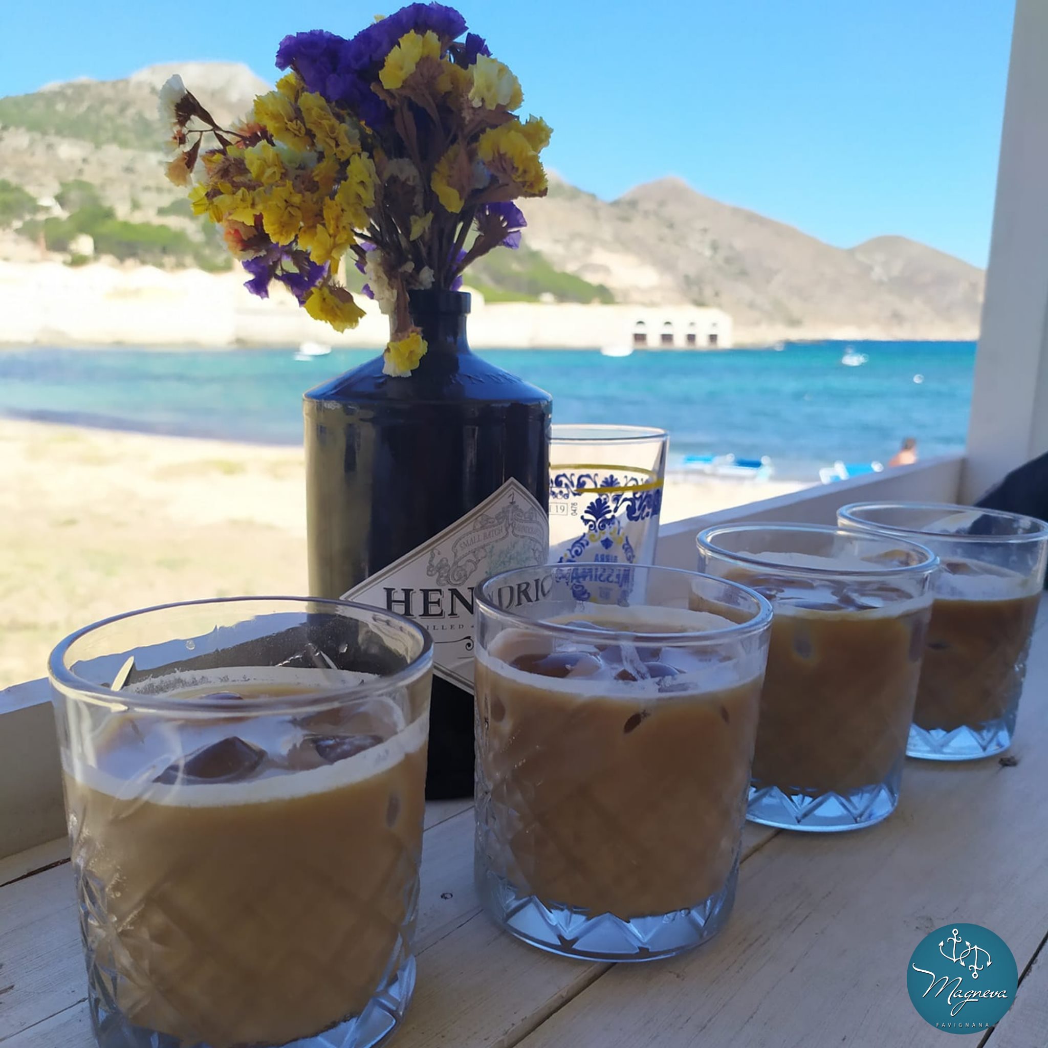 Magneva Beach Bar
