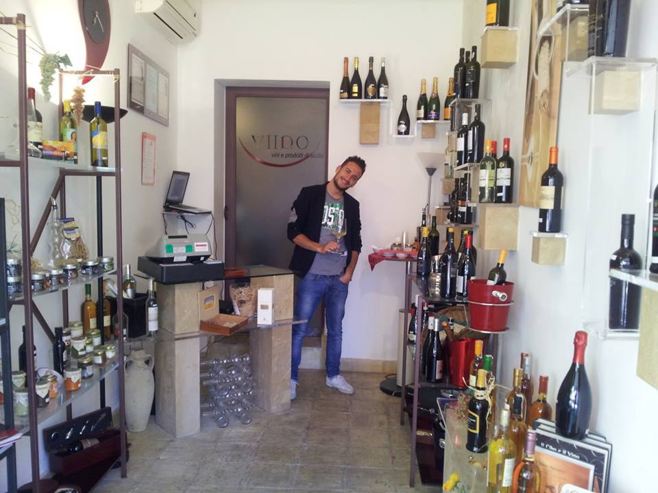 Enoteca Viino