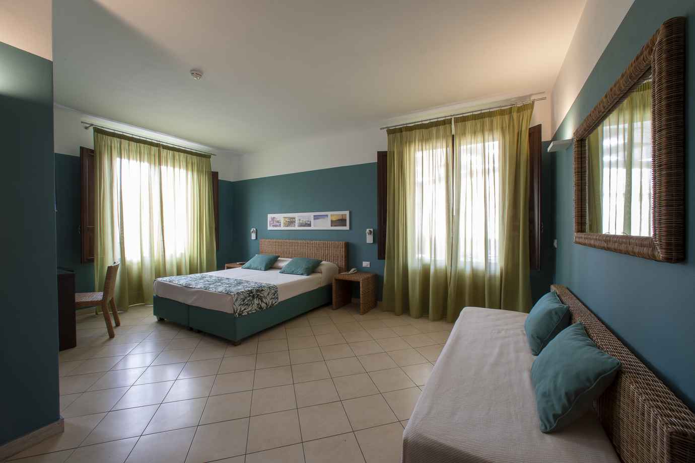 Insula Hotel