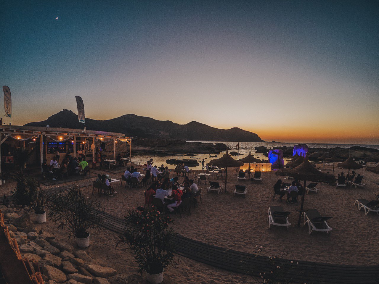 Sea Club Beach Bar