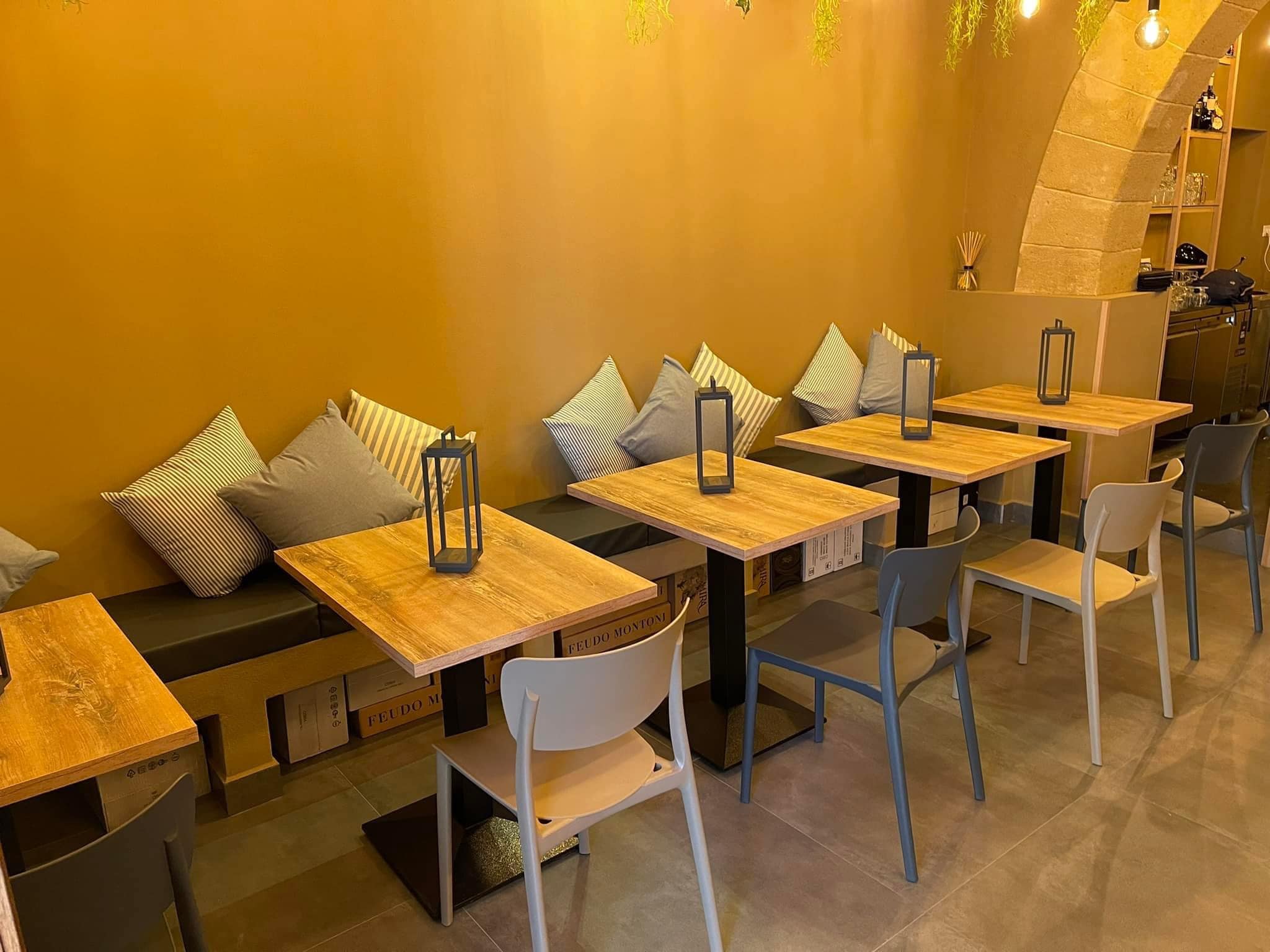 Calabianca Restaurant
