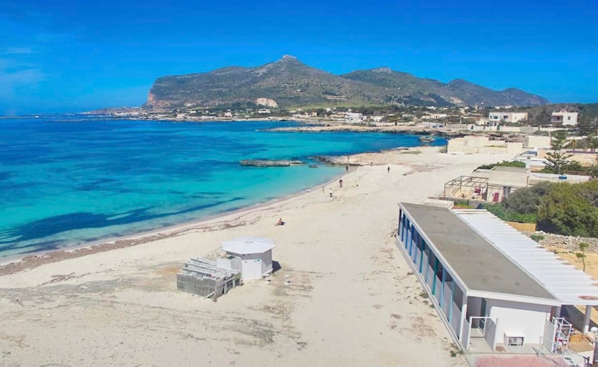 Stabilimento Lido Burrone Maym