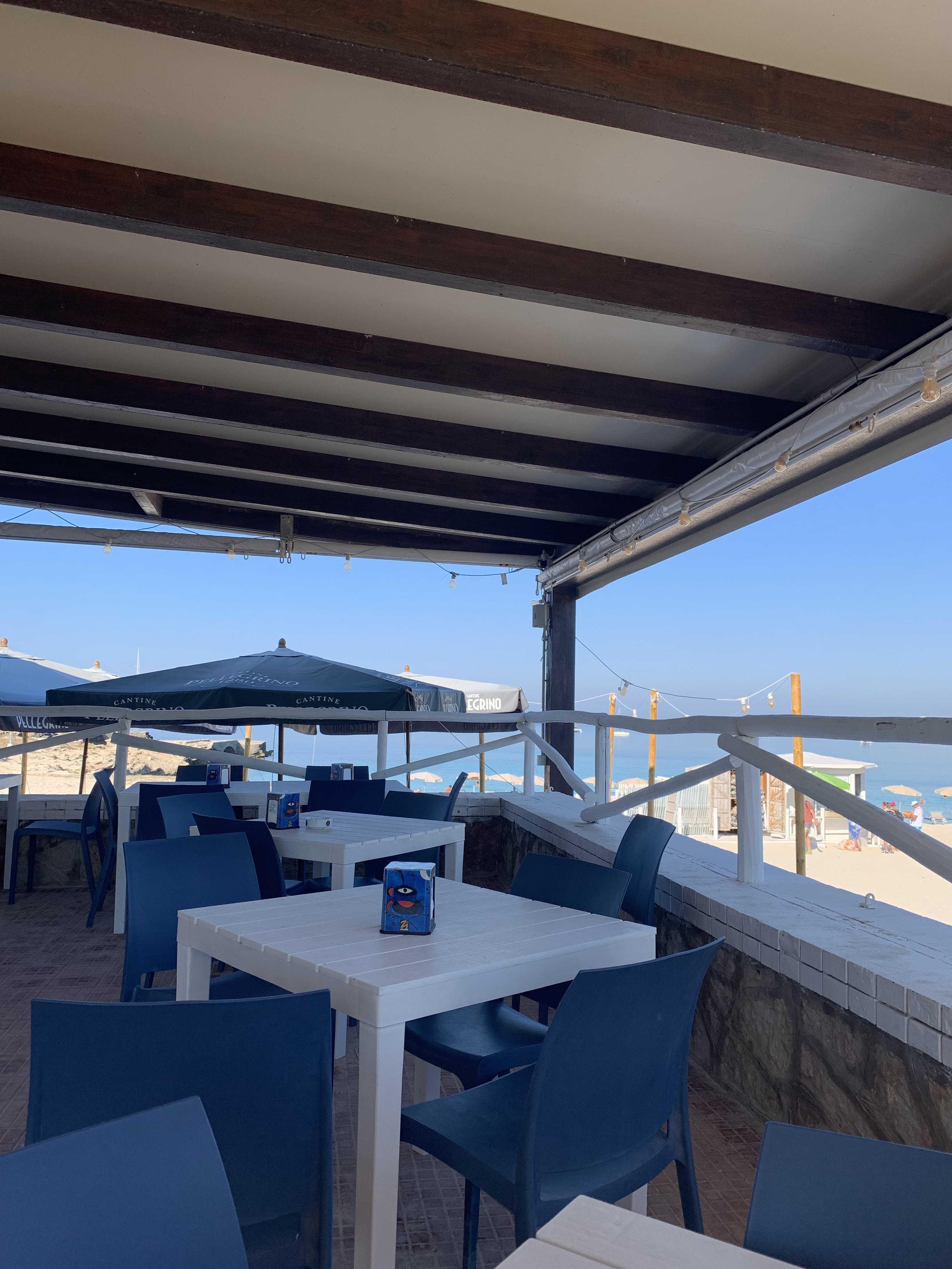 Al Burrone Food & Drink